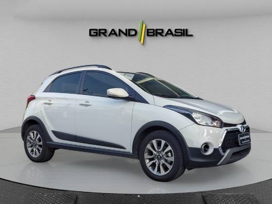 HYUNDAI HB20X 1.6 16V STYLE FLEX 4P AUTOMÁTICO HYUNDAI HB20X 1.6 16V STYLE FLEX 4P AUTOMÁTICO